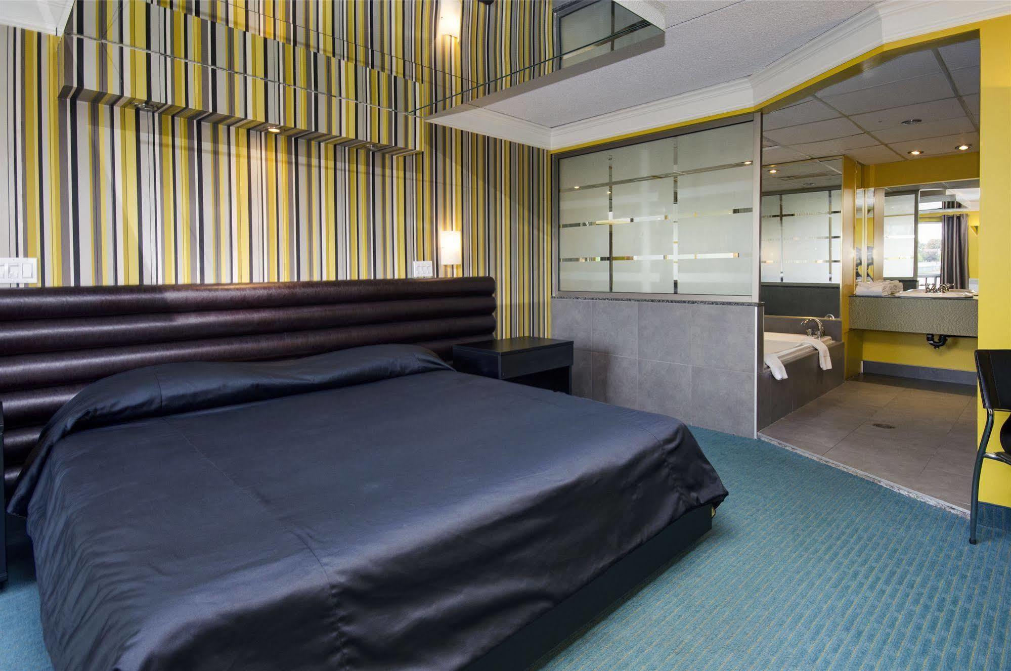 Motel Labarre Longueuil Ngoại thất bức ảnh