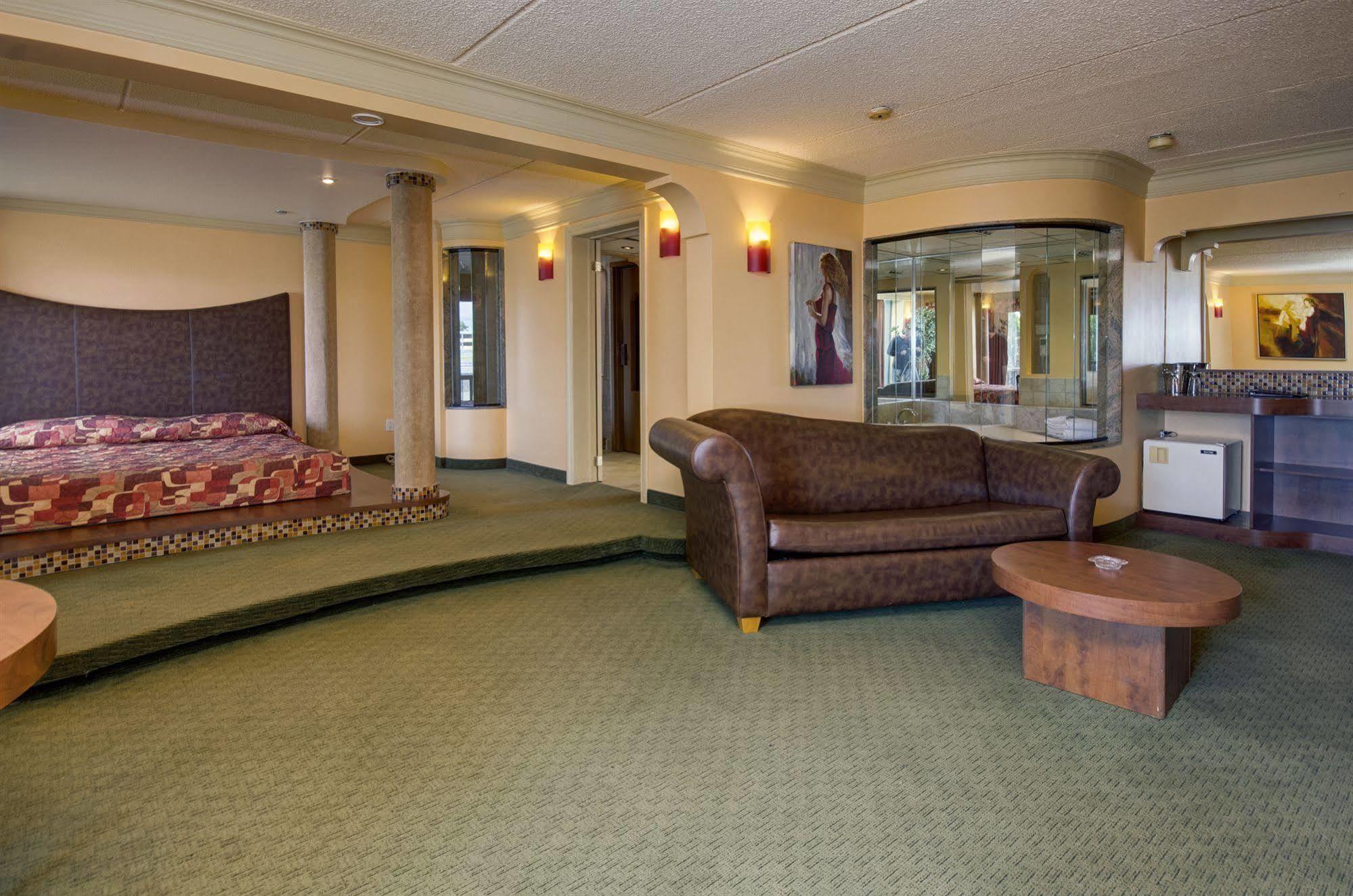Motel Labarre Longueuil Ngoại thất bức ảnh