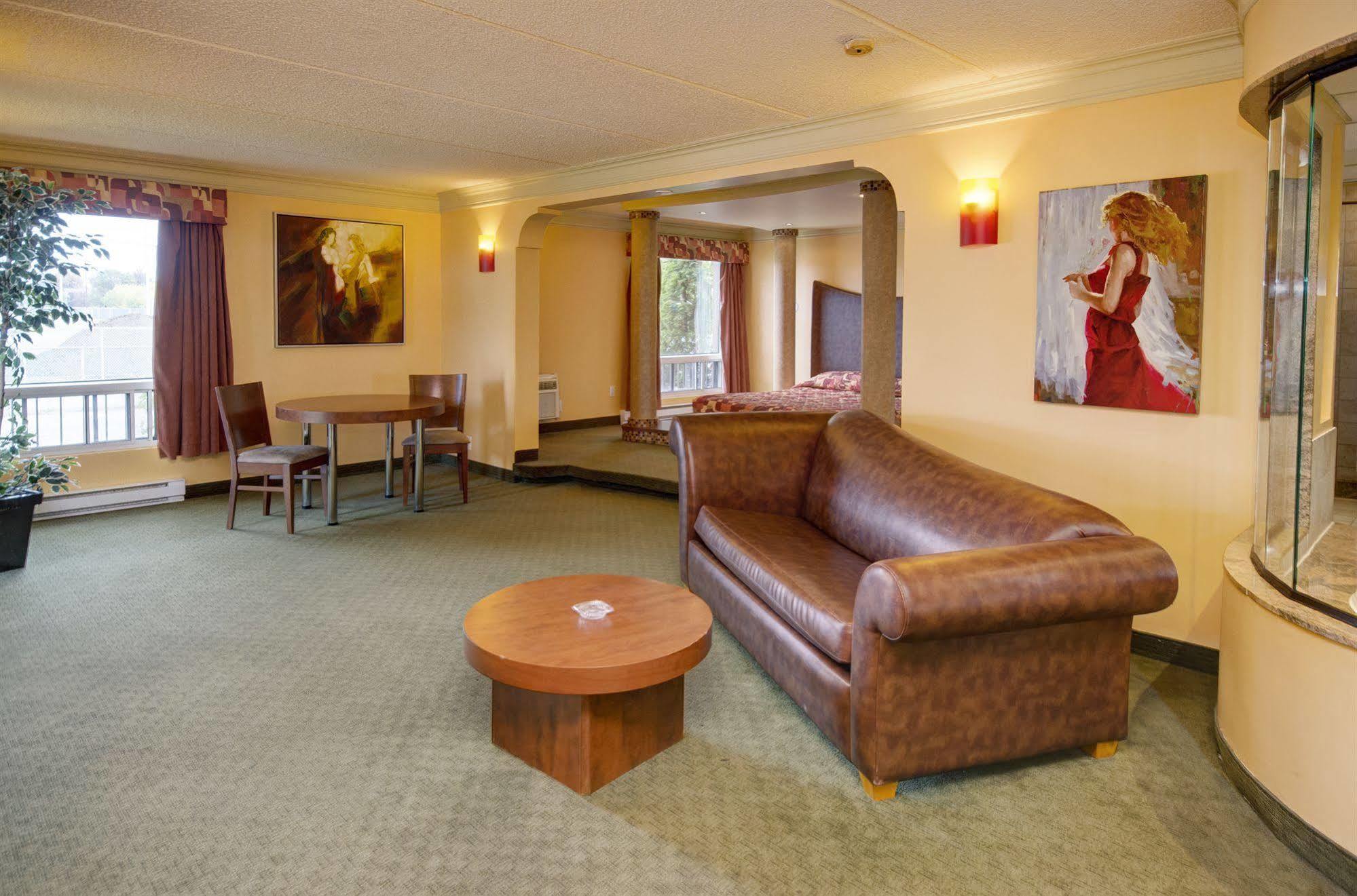 Motel Labarre Longueuil Ngoại thất bức ảnh