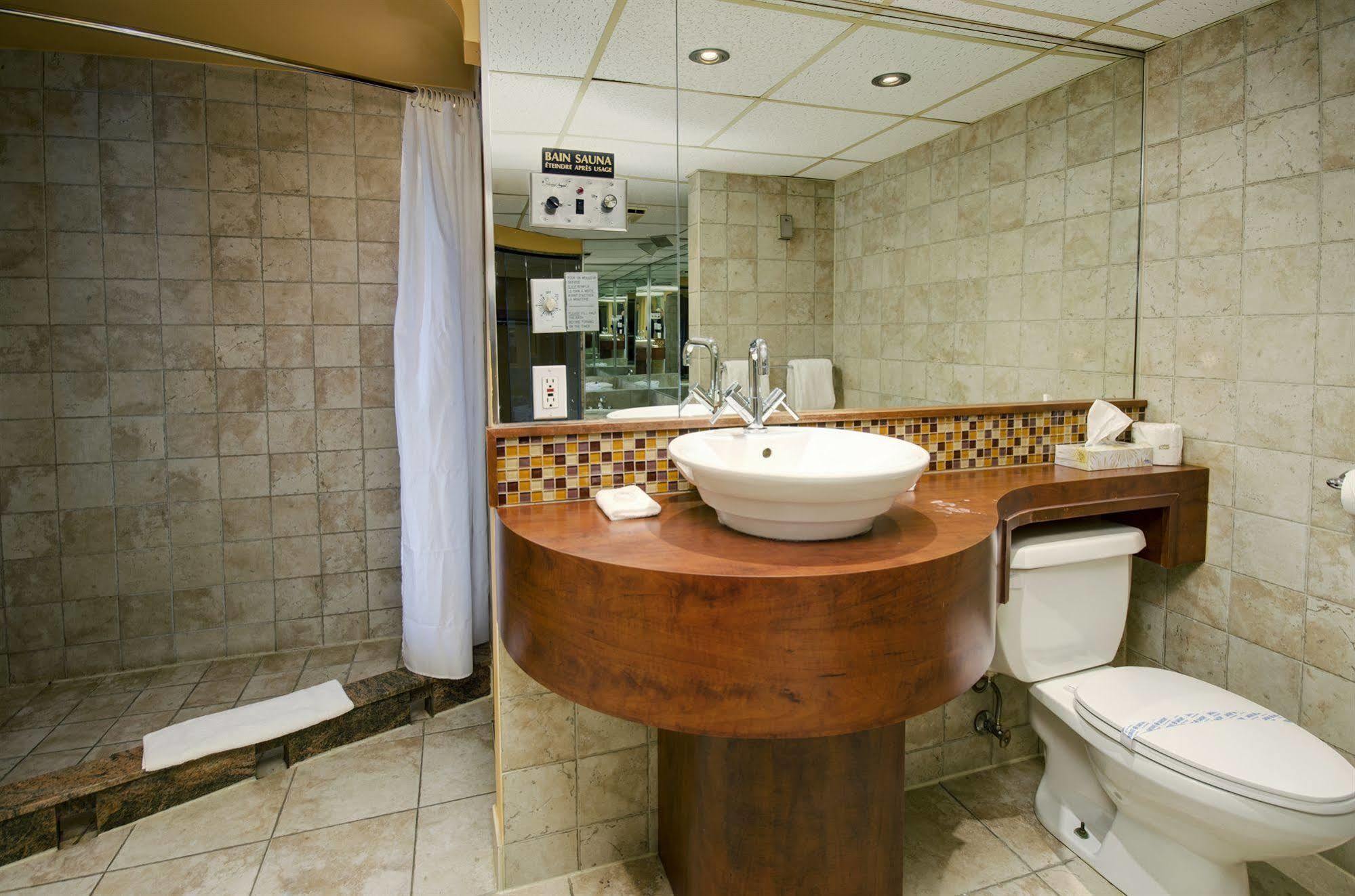 Motel Labarre Longueuil Ngoại thất bức ảnh